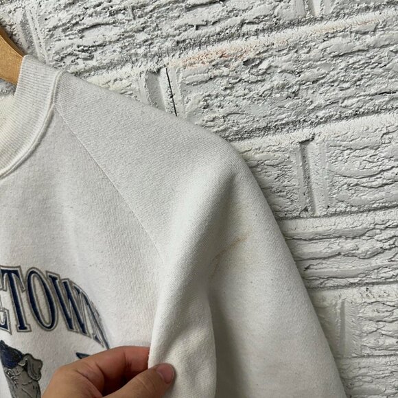 Vintage Georgetown Hoyas Women’s Sweatshirt‎ Medium  Has Paint Stains - Picture 5 of 6